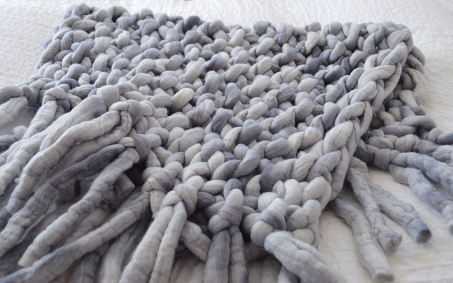 Seed Stitch Chunky Knit Blanket Tutorial