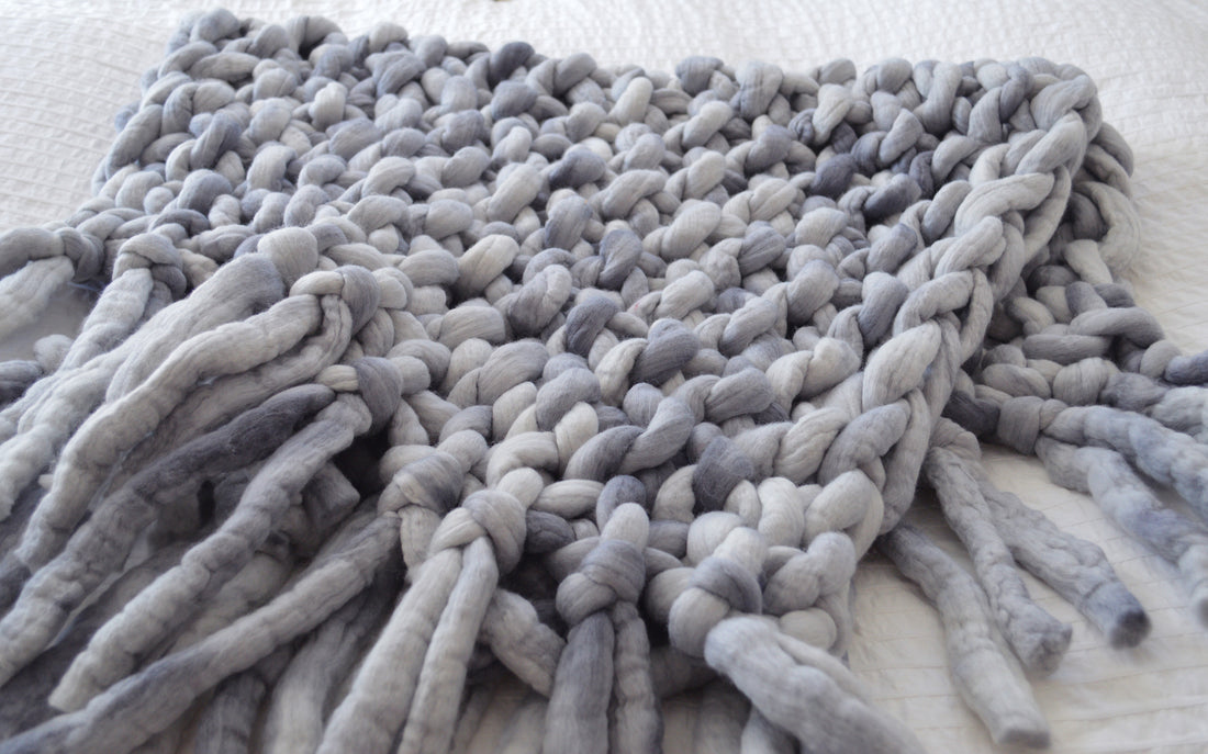 Seed Stitch Chunky Knit Blanket Tutorial