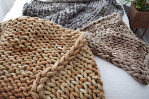 Braided Chunky Knit Blanket Tutorial